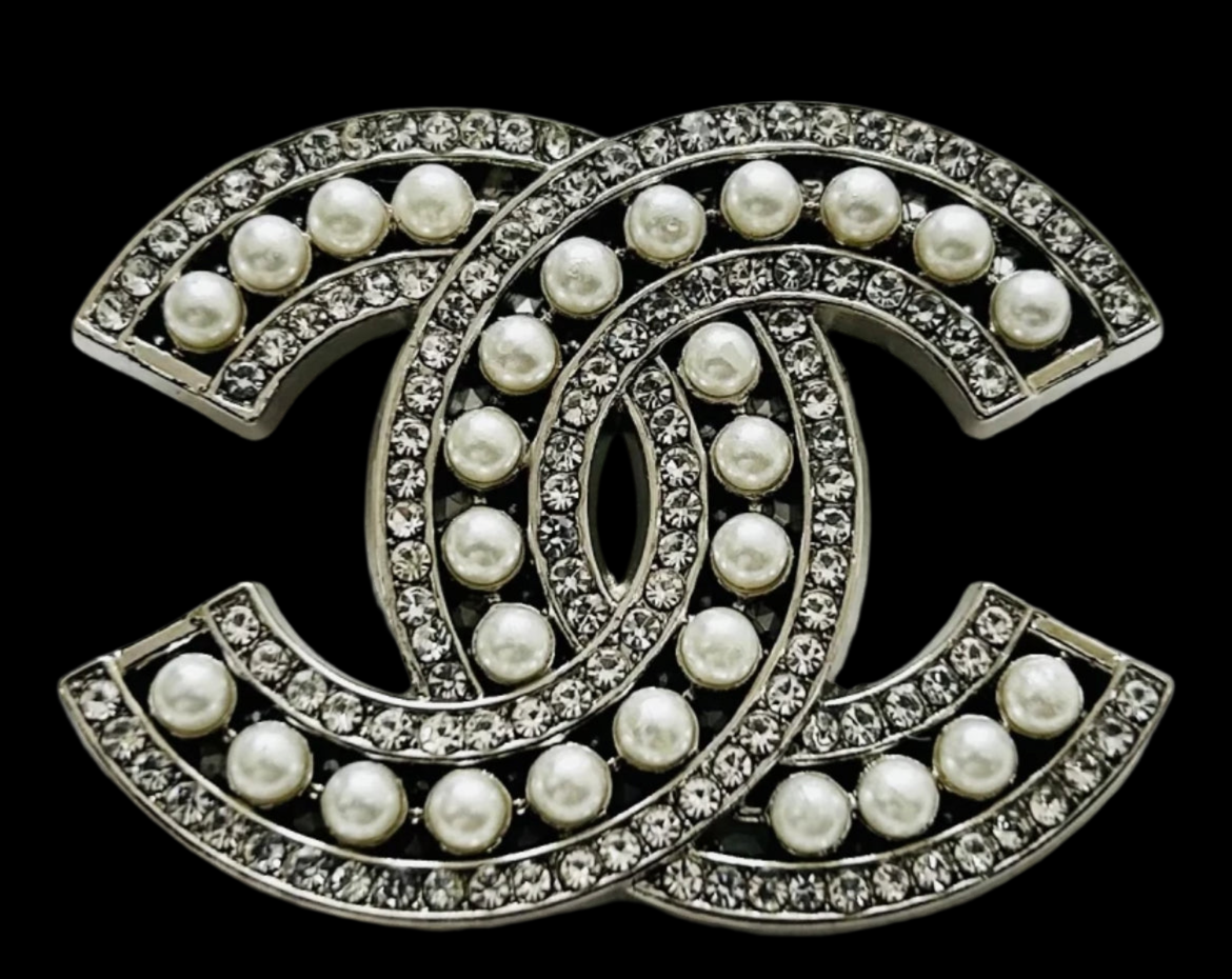 Brooches CC Diamond &Pearl